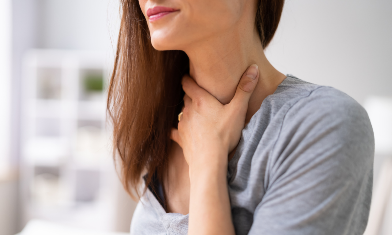 tinh-dau-bac-ha-giup-thong-mui-hong